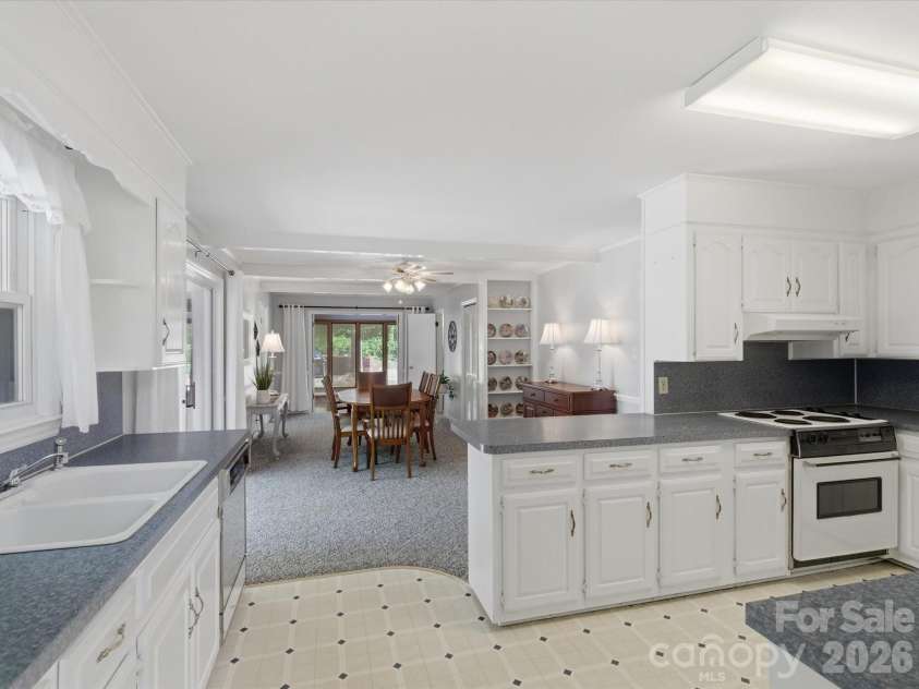 2904 Lyndell Way, Lancaster, SC 29720.  MLS# CAR4376287, YatesRealty ID 18028. 