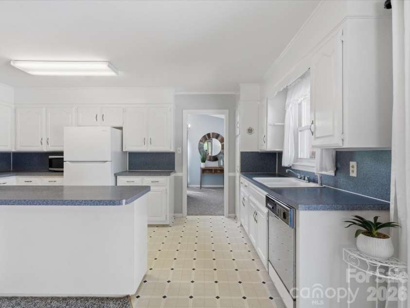 2904 Lyndell Way, Lancaster, SC 29720.  MLS# CAR4376287, YatesRealty ID 18028. 