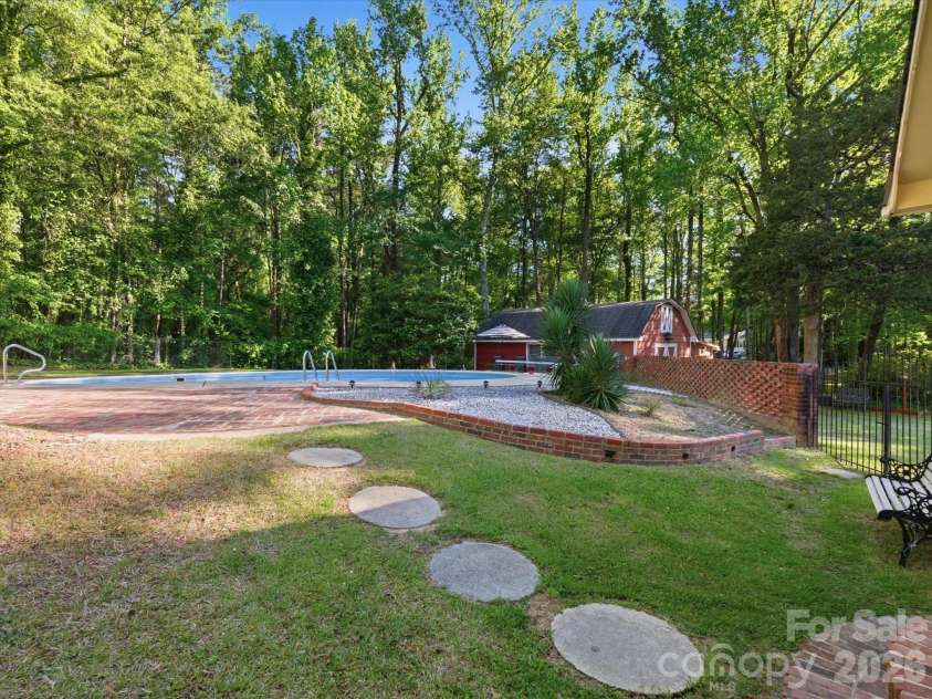 2904 Lyndell Way, Lancaster, SC 29720.  MLS# CAR4376287, YatesRealty ID 18028. 