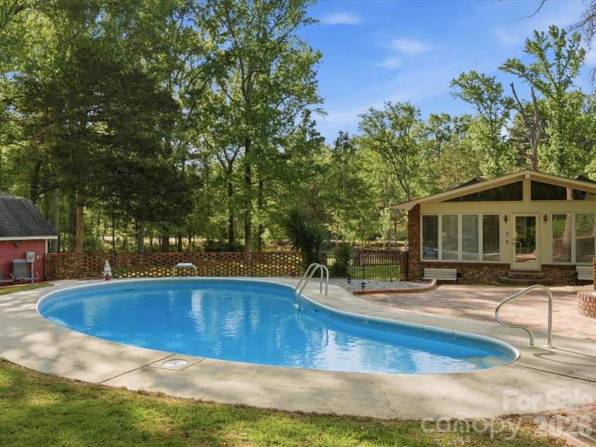 2904 Lyndell Way, Lancaster, SC 29720.  MLS# CAR4376287, YatesRealty ID 18028. 