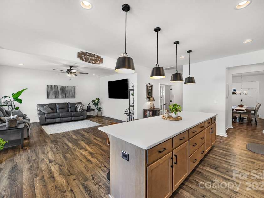 664 Candela Court, York, SC 29745.  MLS# CAR4314850, YatesRealty ID 1803. 