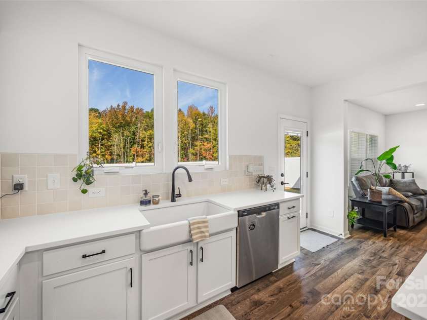 664 Candela Court, York, SC 29745.  MLS# CAR4314850, YatesRealty ID 1803. 