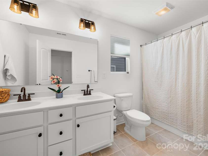 664 Candela Court, York, SC 29745.  MLS# CAR4314850, YatesRealty ID 1803. 