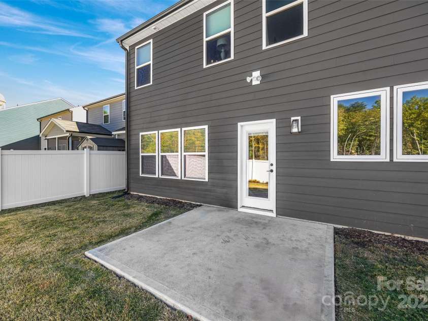 664 Candela Court, York, SC 29745.  MLS# CAR4314850, YatesRealty ID 1803. 