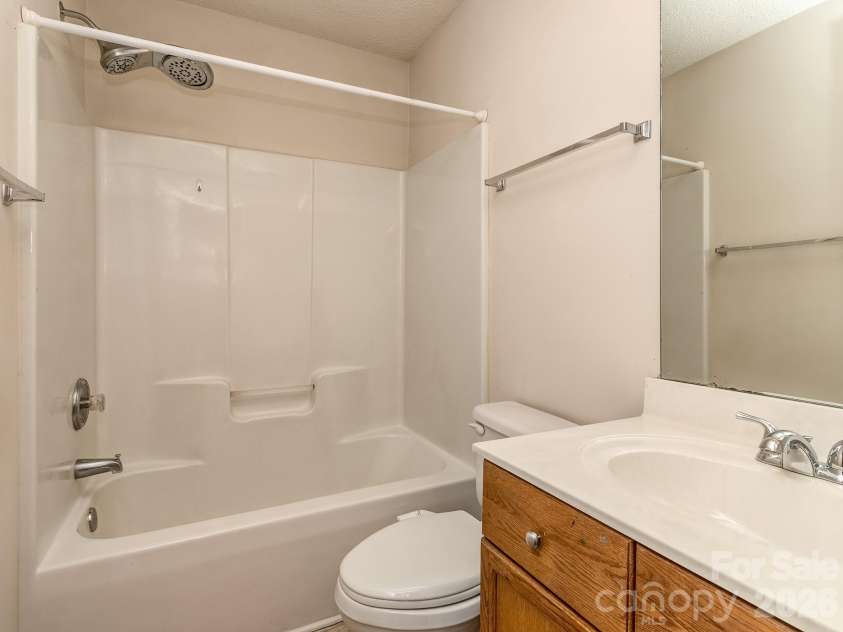 12844 Spirit Bound Way, Charlotte, NC 28273.  MLS# CAR4377015, YatesRealty ID 18030. 