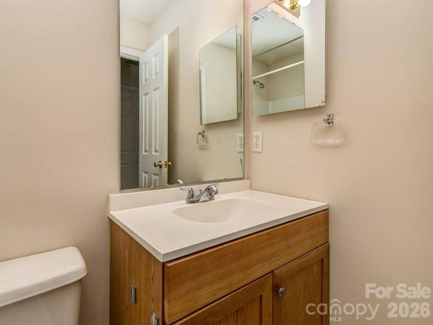 12844 Spirit Bound Way, Charlotte, NC 28273.  MLS# CAR4377015, YatesRealty ID 18030. 