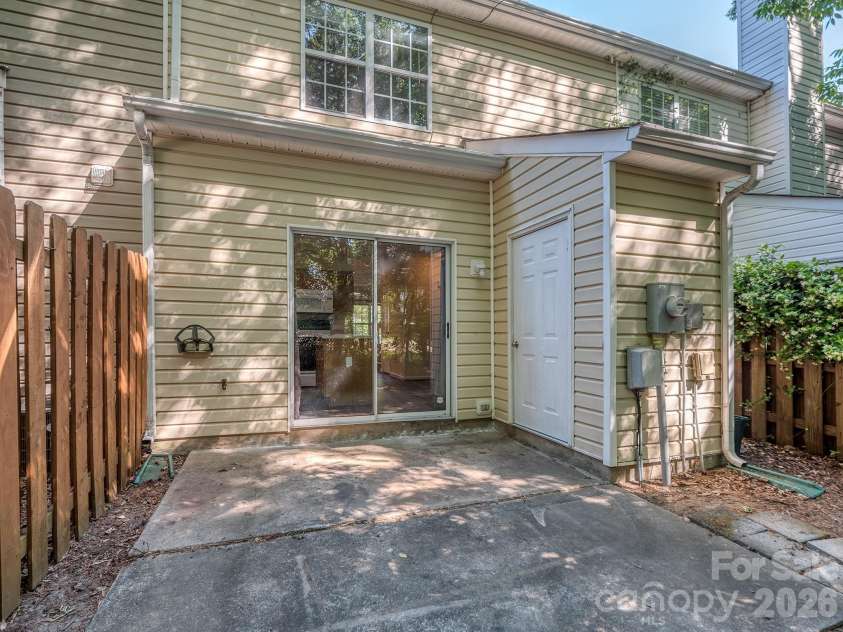 12844 Spirit Bound Way, Charlotte, NC 28273.  MLS# CAR4377015, YatesRealty ID 18030. 
