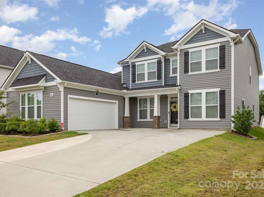 5043 Baileys Run Drive, Rock Hill, SC 29732.  MLS# CAR4261076, YatesRealty ID 18030. 