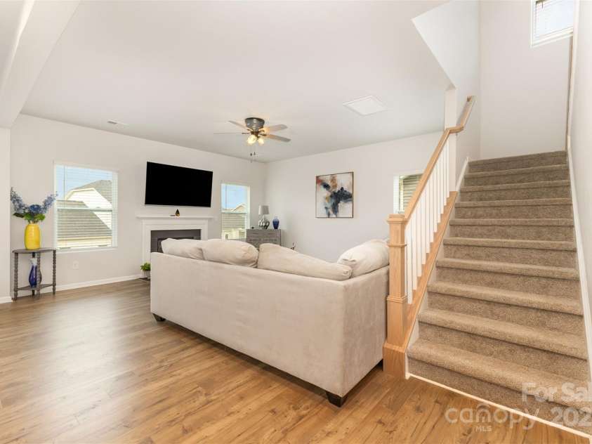 5043 Baileys Run Drive, Rock Hill, SC 29732.  MLS# CAR4261076, YatesRealty ID 18030. 