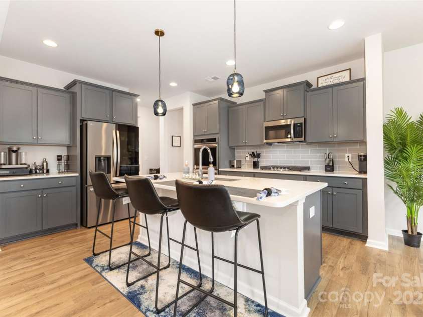 5043 Baileys Run Drive, Rock Hill, SC 29732.  MLS# CAR4261076, YatesRealty ID 18030. 