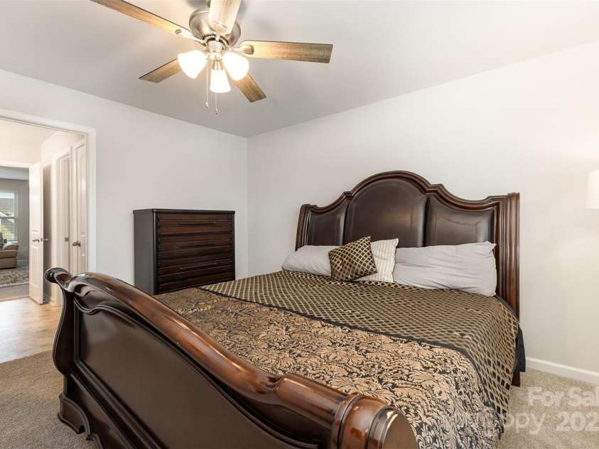 5043 Baileys Run Drive, Rock Hill, SC 29732.  MLS# CAR4261076, YatesRealty ID 18030. 