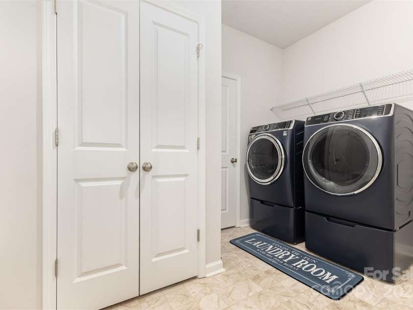 5043 Baileys Run Drive, Rock Hill, SC 29732.  MLS# CAR4261076, YatesRealty ID 18030. Laundry Room