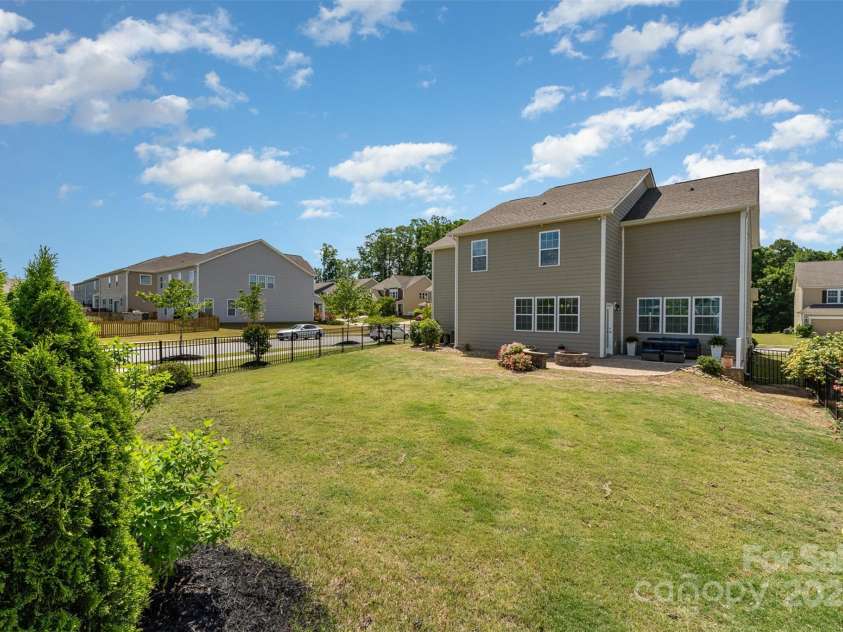 11234 Smokethorn Drive, Concord, NC 28027.  MLS# CAR4243179, YatesRealty ID 18031. 