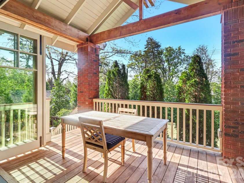 2317 Charlotte Drive, Charlotte, NC 28203.  MLS# CAR4368858, YatesRealty ID 18031. Covered Deck