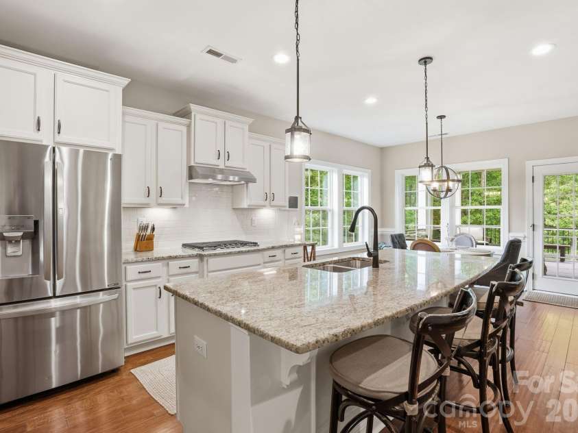 588 Highland Ridge Point, Clover, SC 29710.  MLS# CAR4372280, YatesRealty ID 18032. 