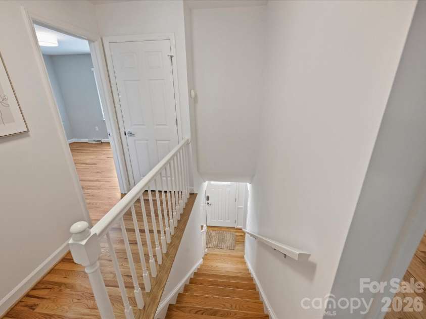 1909 Lawton Bluff Road, Charlotte, NC 28226.  MLS# CAR4372749, YatesRealty ID 18033. 