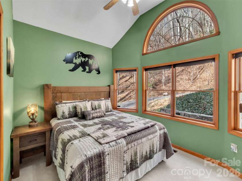 371 Falcon Ridge Drive, Waynesville, NC 28786.  MLS# CAR4337499, YatesRealty ID 18034. 