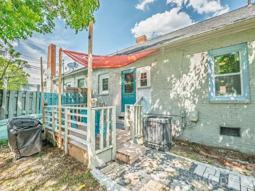 1106 Lane Street, Kannapolis, NC 28083.  MLS# CAR4370366, YatesRealty ID 18035. 503 Mable Ave Fenced Backyard area