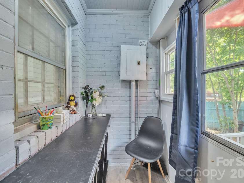 1106 Lane Street, Kannapolis, NC 28083.  MLS# CAR4370366, YatesRealty ID 18035. 503 Mable Ave office nook
