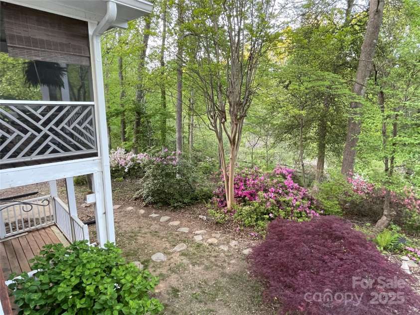121 General Pemberton Street, Stanley, NC 28164.  MLS# CAR4247732, YatesRealty ID 18035. 