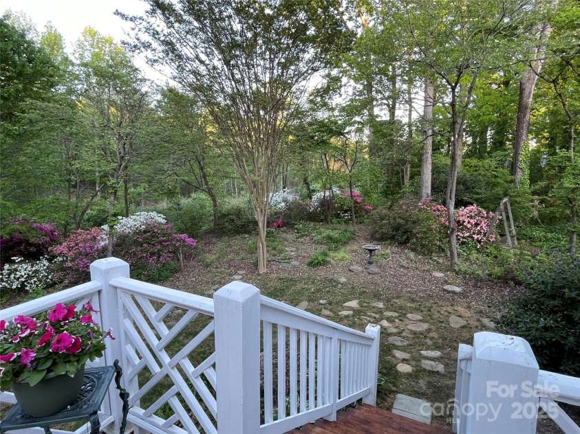 121 General Pemberton Street, Stanley, NC 28164.  MLS# CAR4247732, YatesRealty ID 18035. 