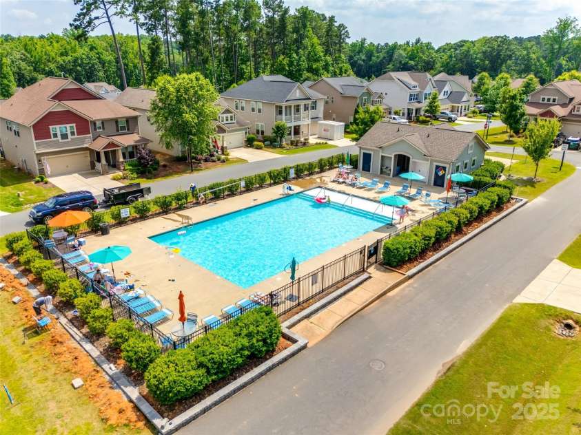 173 Morgans Branch Road, Belmont, NC 28012.  MLS# CAR4266195, YatesRealty ID 18036. Community Pool