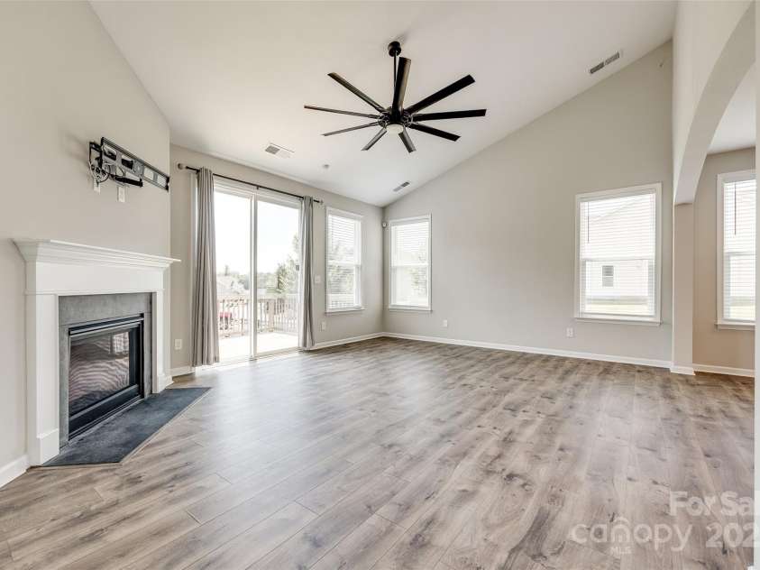 173 Morgans Branch Road, Belmont, NC 28012.  MLS# CAR4266195, YatesRealty ID 18036. Living Room with gas fireplace