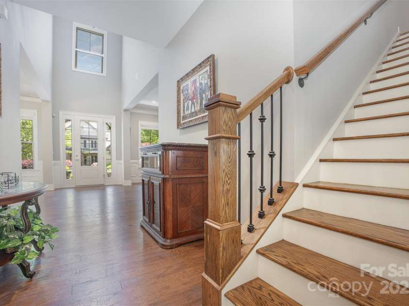 5706 Sardis Hall Court, Charlotte, NC 28270.  MLS# CAR4240467, YatesRealty ID 18038. 