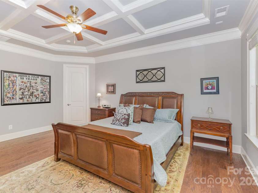 5706 Sardis Hall Court, Charlotte, NC 28270.  MLS# CAR4240467, YatesRealty ID 18038. 