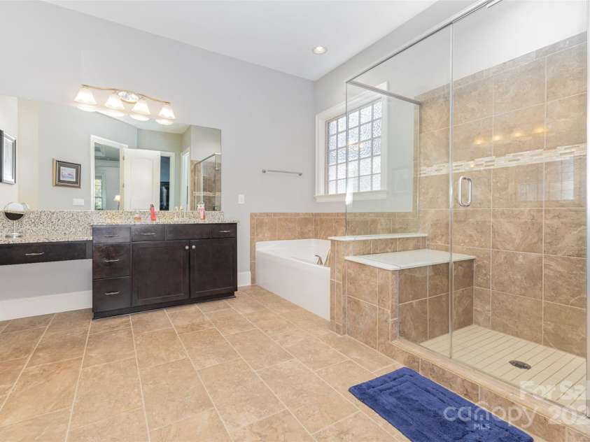 5706 Sardis Hall Court, Charlotte, NC 28270.  MLS# CAR4240467, YatesRealty ID 18038. 
