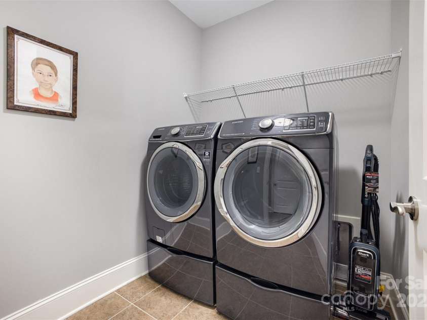 5706 Sardis Hall Court, Charlotte, NC 28270.  MLS# CAR4240467, YatesRealty ID 18038. 