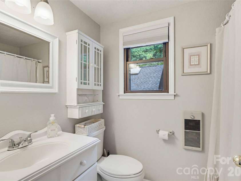 919 Country Club Drive, Cullowhee, NC 28723.  MLS# CAR4374654, YatesRealty ID 18038. 