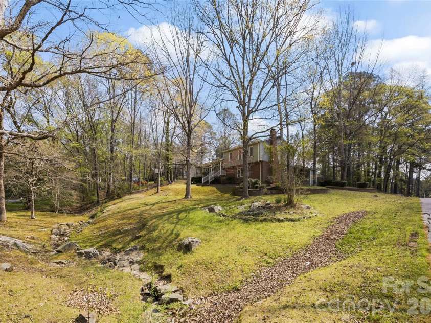 501 Mountainbrook Road, Lancaster, SC 29720.  MLS# CAR4361469, YatesRealty ID 18039. 