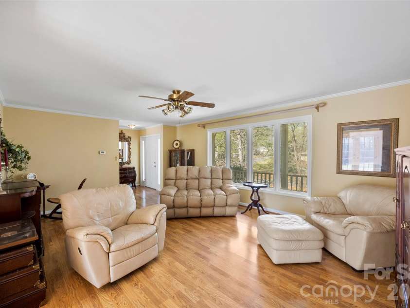 501 Mountainbrook Road, Lancaster, SC 29720.  MLS# CAR4361469, YatesRealty ID 18039. 