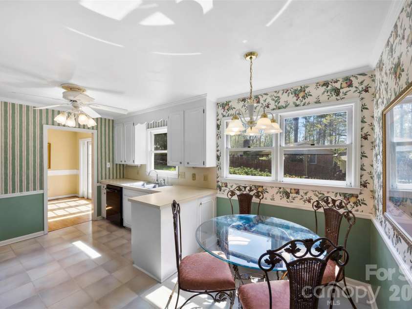 501 Mountainbrook Road, Lancaster, SC 29720.  MLS# CAR4361469, YatesRealty ID 18039. 