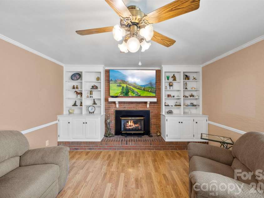 501 Mountainbrook Road, Lancaster, SC 29720.  MLS# CAR4361469, YatesRealty ID 18039. 