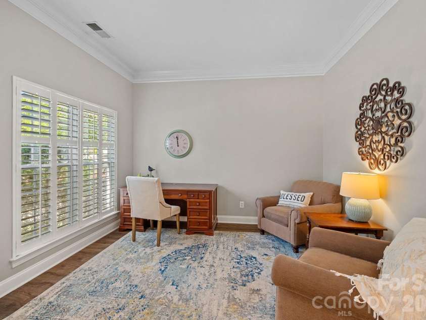 15748 Chipping Drive, Huntersville, NC 28078.  MLS# CAR4369340, YatesRealty ID 18040. 