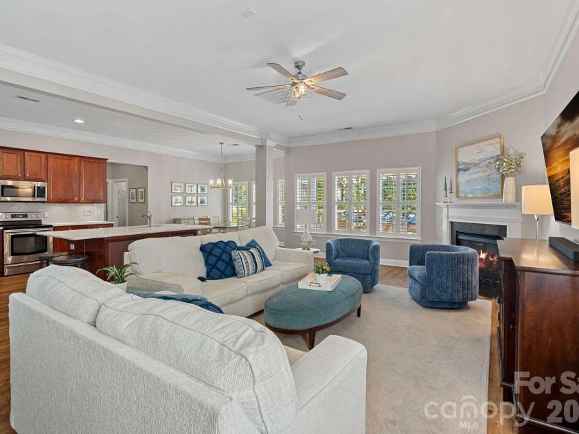 15748 Chipping Drive, Huntersville, NC 28078.  MLS# CAR4369340, YatesRealty ID 18040. 