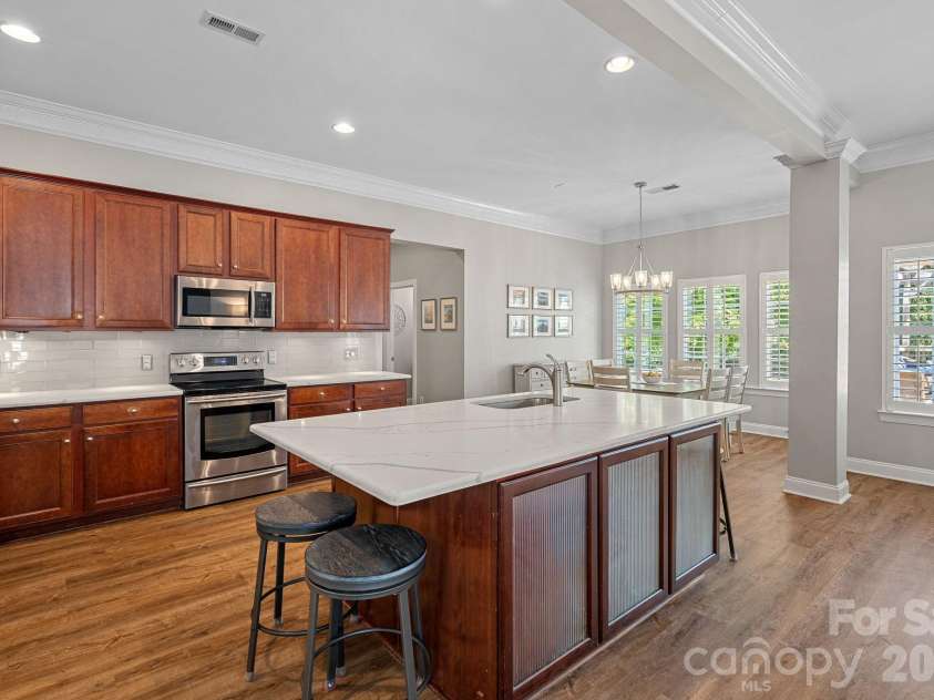 15748 Chipping Drive, Huntersville, NC 28078.  MLS# CAR4369340, YatesRealty ID 18040. 