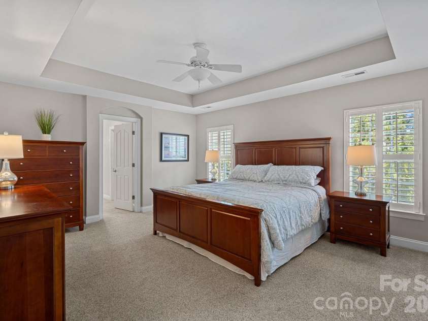 15748 Chipping Drive, Huntersville, NC 28078.  MLS# CAR4369340, YatesRealty ID 18040. 