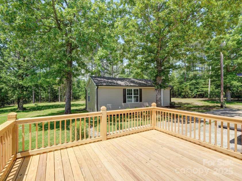 1306 Abbey Court, Lancaster, SC 29720.  MLS# CAR4263542, YatesRealty ID 18043. 