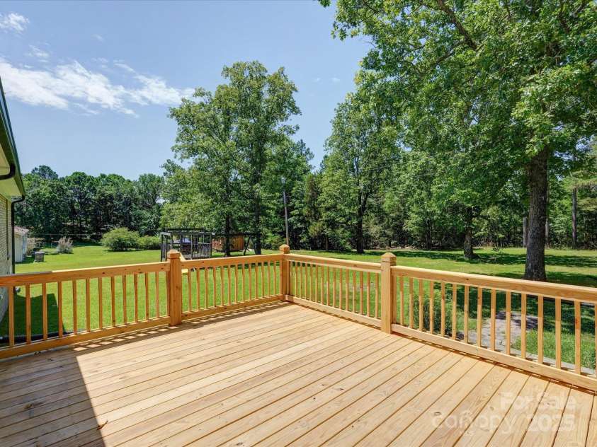 1306 Abbey Court, Lancaster, SC 29720.  MLS# CAR4263542, YatesRealty ID 18043. 