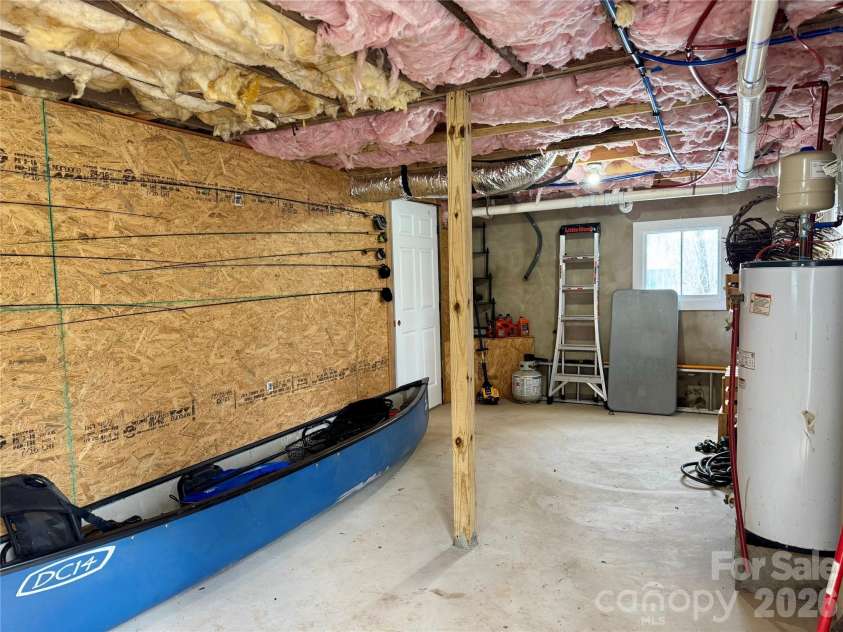 250 Seagle Street, Marion, NC 28752.  MLS# CAR4344177, YatesRealty ID 18043. 