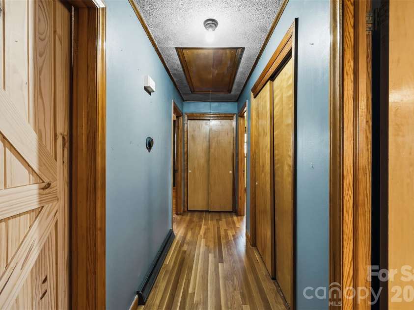 108 Washington Avenue, Bessemer City, NC 28016.  MLS# CAR4346403, YatesRealty ID 18044. 