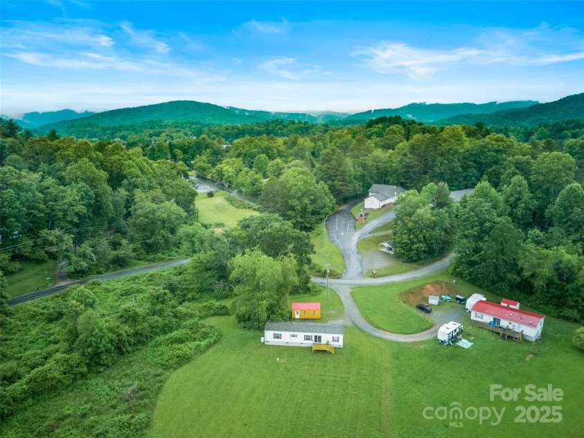 38 Kemp Road, Pisgah Forest, NC 28768.  MLS# CAR4265106, YatesRealty ID 18044. 