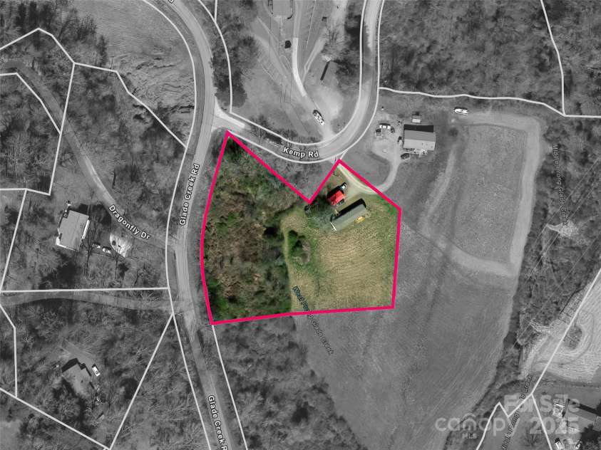 38 Kemp Road, Pisgah Forest, NC 28768.  MLS# CAR4265106, YatesRealty ID 18044. 