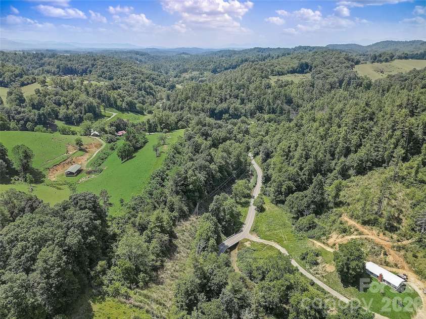 1820 Grapevine Road, Marshall, NC 28753.  MLS# CAR4359708, YatesRealty ID 18045. 