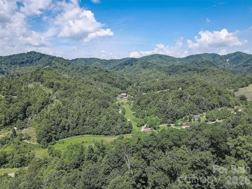 1820 Grapevine Road, Marshall, NC 28753.  MLS# CAR4359708, YatesRealty ID 18045. 