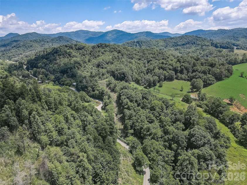 1820 Grapevine Road, Marshall, NC 28753.  MLS# CAR4359708, YatesRealty ID 18045. 