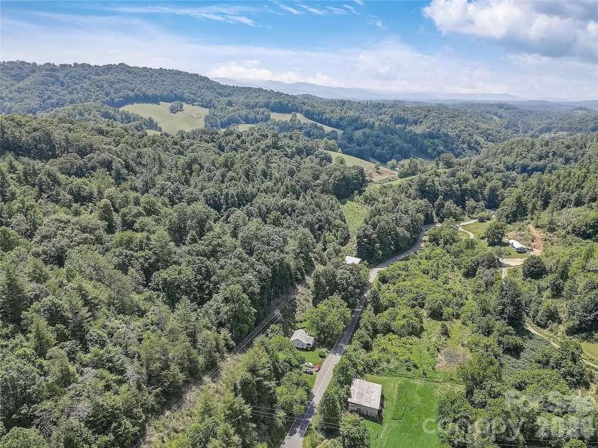 1820 Grapevine Road, Marshall, NC 28753.  MLS# CAR4359708, YatesRealty ID 18045. 